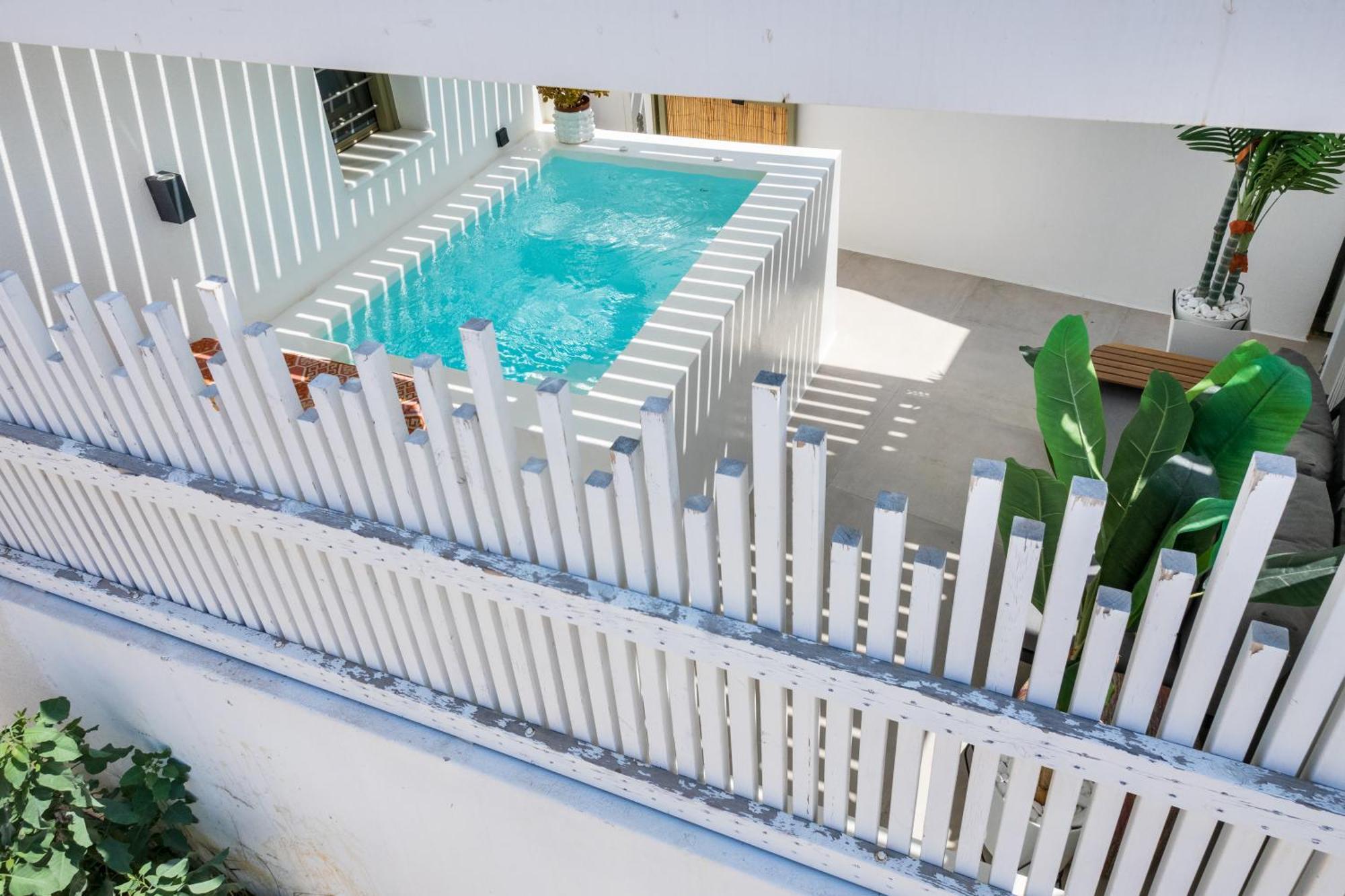 Joelia In Paros With Private Jacuzzi! *